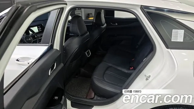 Kia K5 3rd generation 2021 Белый из Кореи, фото 2