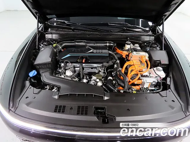 Hyundai Grandeur Hybrid (GN7) id 2704994 из Кореи 2