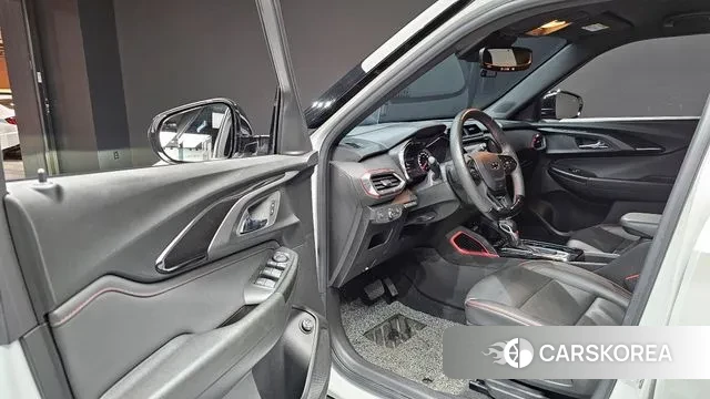 Chevrolet (GM Daewoo) Trailblazer 2022 Белый из Кореи, фото 2