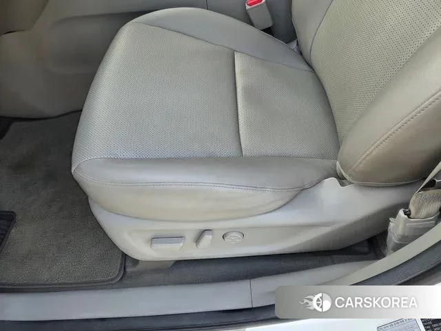 Kia The New Carnival 2018 Белый из Кореи, фото 2