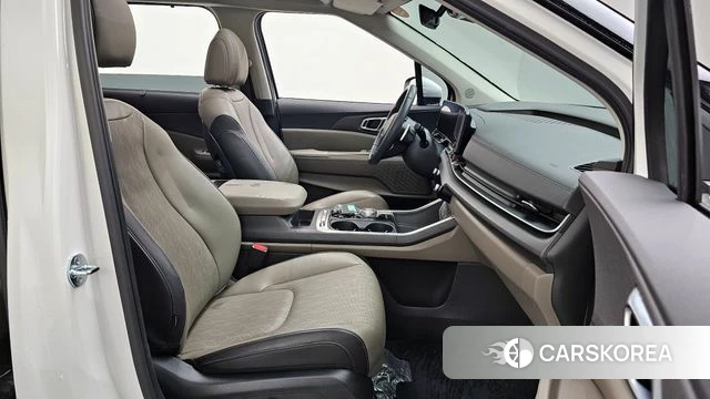 Kia The New Carnival 4th Generation 2024 Белый из Кореи, фото 2