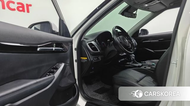Kia Seltos 2019 Серебристо-серый из Кореи, фото 2