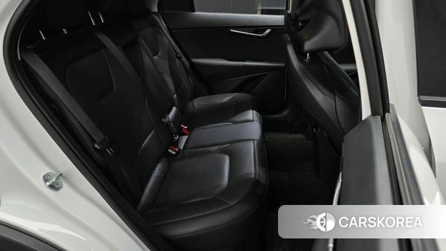 Kia Di Ol Nu Niro 2022 Белый из Кореи, фото 2
