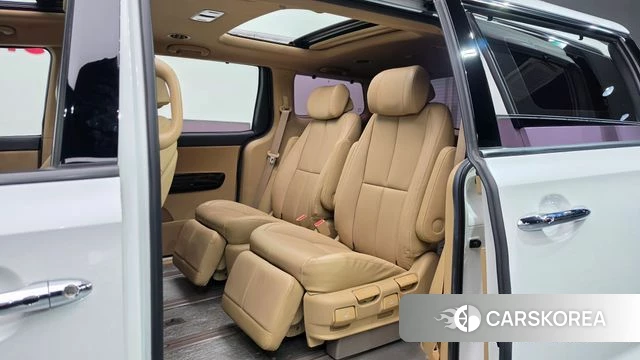 Kia The New Carnival 2019 Белый из Кореи, фото 2
