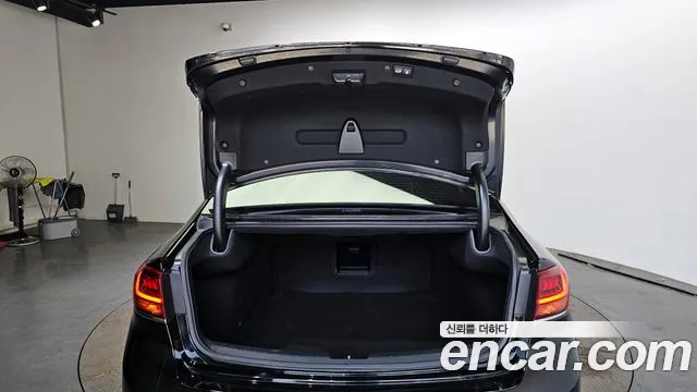 Kia K7 Premier 2021 Черный из Кореи, фото 2