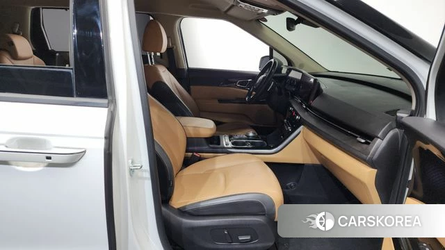 Kia Carnival 4th generation 2022 Белый из Кореи, фото 2