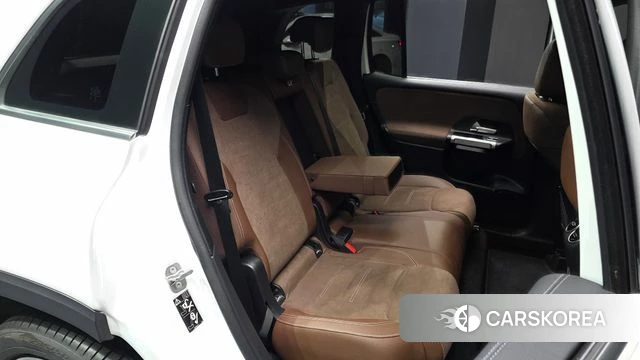 Mercedes-Benz GLB-Class X247 2024 Белый из Кореи, фото 2