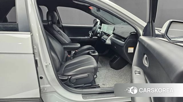 Hyundai Ionic 5 2022 Серебристо-серый из Кореи, фото 2