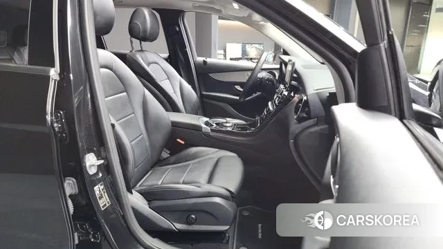 Mercedes-Benz GLC-Class X253 2018 Черный из Кореи, фото 2
