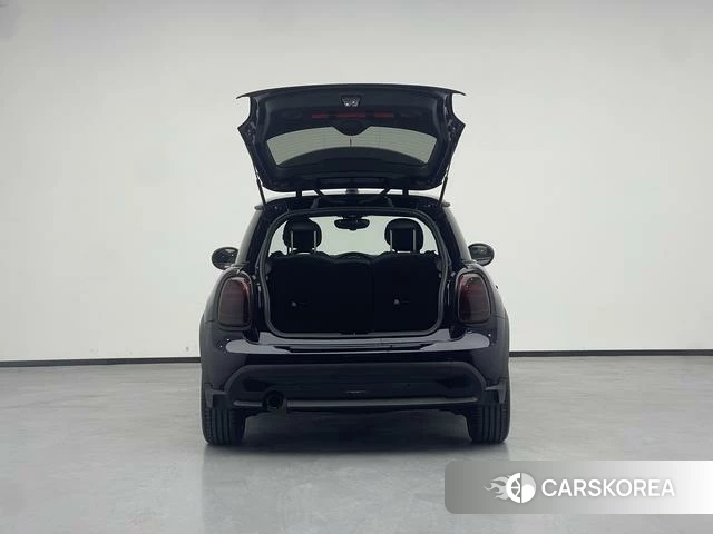 MINI MINI 2024 Черный из Китая, фото 2