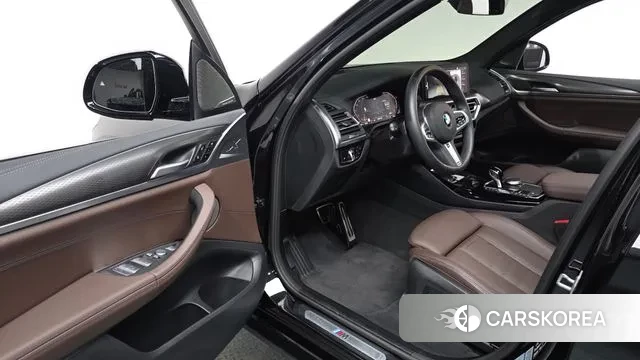 BMW X3 (G01) id 2883855 из Кореи 2