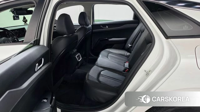Kia K5 3rd generation 2021 Белый из Кореи, фото 2