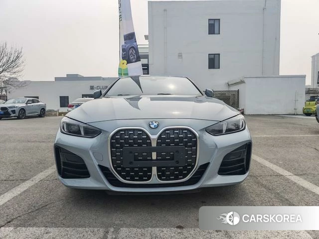 BMW 4 series 2025 Серебристо-серый из Китая, фото 2