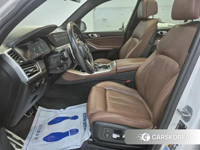 BMW X5 (G05) 2021 Белый из Кореи, фото 2