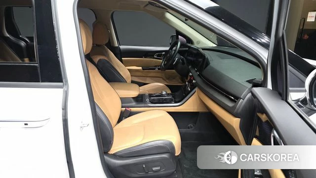 Kia Carnival 4th generation 2021 Белый из Кореи, фото 2