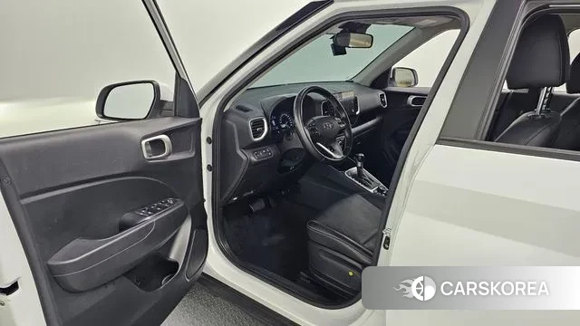 Hyundai Venue 2021 Белый из Кореи, фото 2