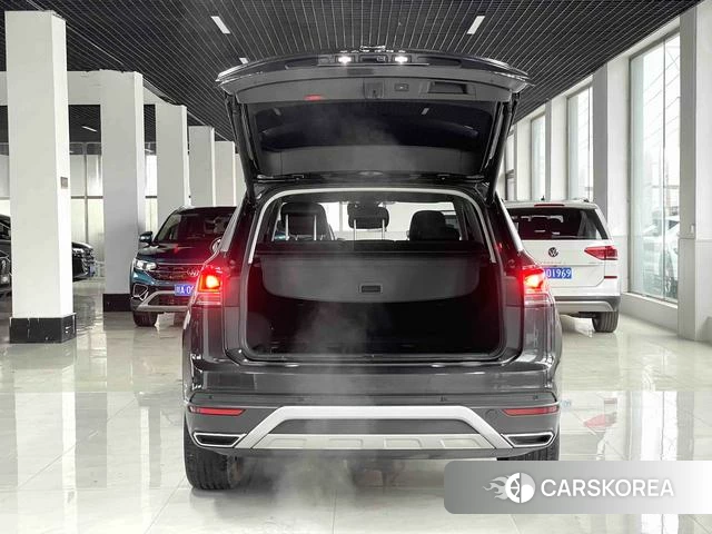 Volkswagen Tanyue 2023 Черный из Китая, фото 2