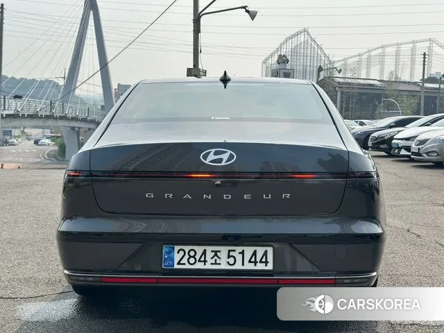 Hyundai Grandeur Hybrid (GN7) 2024 Серый из Кореи, фото 2