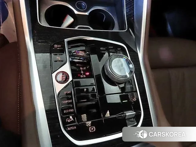 BMW X6 (G06) 2024 Белый из Кореи, фото 2