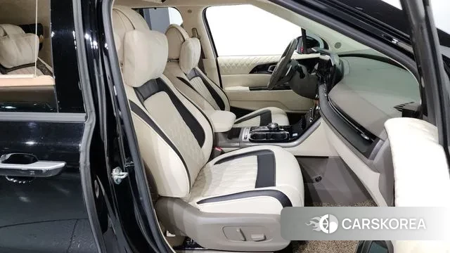 Kia Carnival 4th generation 2021 Черный из Кореи, фото 2