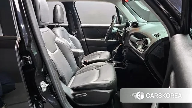 Jeep Renegade 2020 Черный из Кореи, фото 2