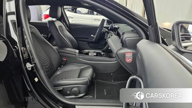 Mercedes-Benz A-Class W177 2019 Черный из Кореи, фото 2