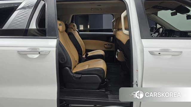 Kia Carnival 4th generation 2022 Белый из Кореи, фото 2