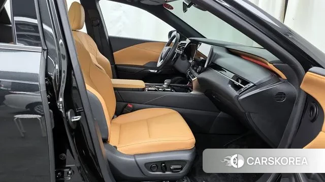 Lexus RX350h 5th generation 2025 Черный из Кореи, фото 2