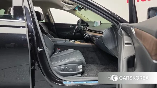 Genesis G80 (RG3) 2023 Черный из Кореи, фото 2