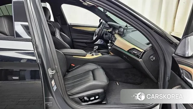 BMW M5 (F90) 2020 Черный из Кореи, фото 2