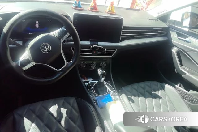 Volkswagen Sagitar 2024 Белый из Китая, фото 2
