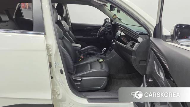 Ssangyong Beautiful Korando 2021 Белый из Кореи, фото 2