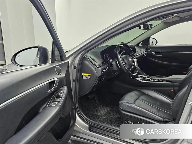 Hyundai Sonata (DN8) 2020 Серебряный из Кореи, фото 2