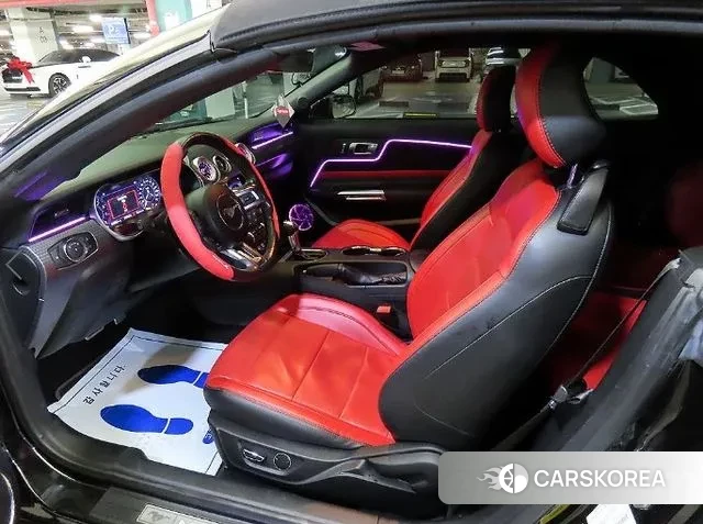 Ford Mustang 2019 Черный из Кореи, фото 2