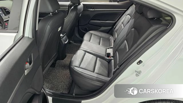 Hyundai Avante AD 2018 Белый из Кореи, фото 2