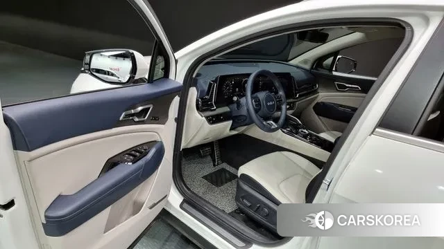 Kia Sportage 5th Generation 2023 Белый из Кореи, фото 2