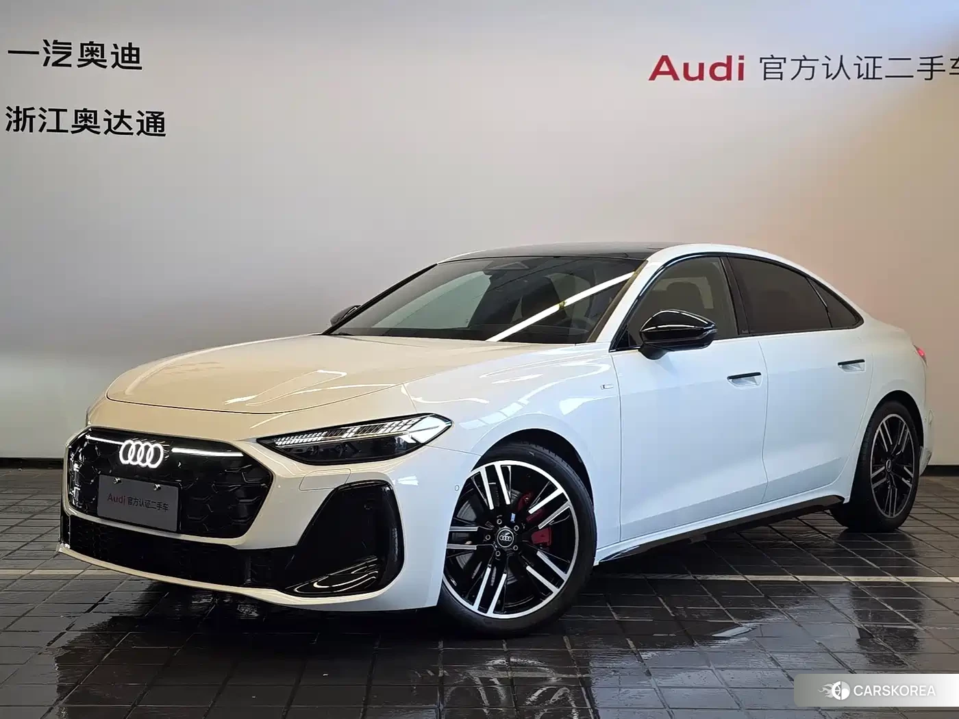 Audi A5L 2025 Белый из Китая, фото 2