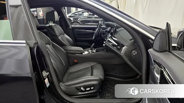 BMW 6 Series GT (G32) 2020 Черный из Кореи, фото 2