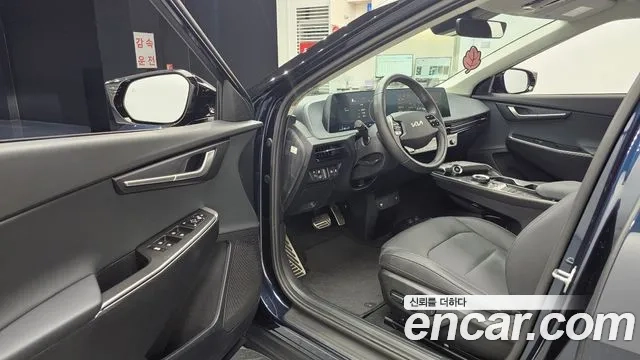 Kia EV6 2024 Синий из Кореи, фото 2