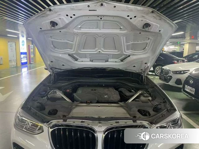 BMW X3 2021 Белый из Китая, фото 2