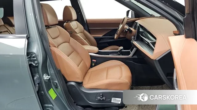 Ssangyong Torres 2024 Светло-зеленый из Кореи, фото 2