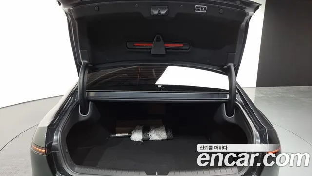 Hyundai Grandeur Hybrid (GN7) id 2548484 из Кореи 2