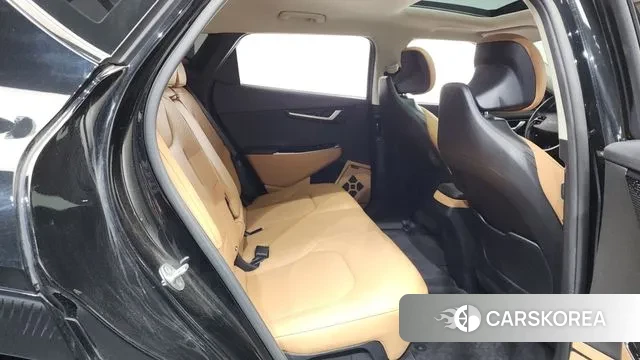 Kia EV6 2022 Черный из Кореи, фото 2