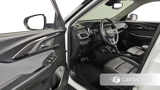 Chevrolet (GM Daewoo) Trailblazer 2021 Белый из Кореи, фото 2