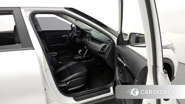 Kia Seltos 2021 Белый из Кореи, фото 2