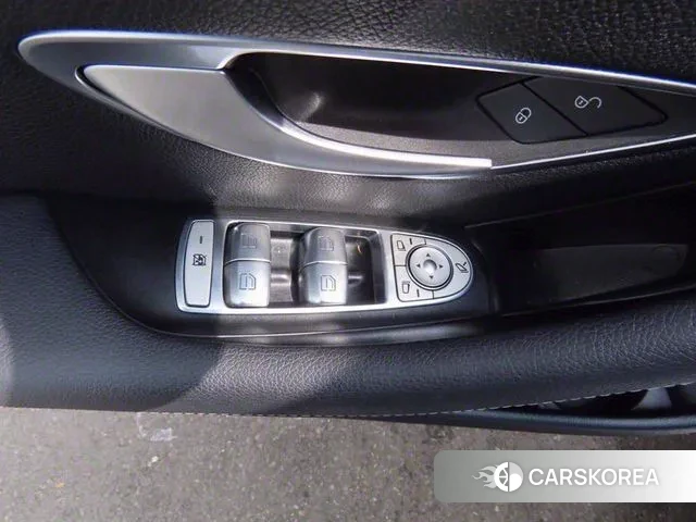 Mercedes-Benz E-Class W213 2021 Белый из Кореи, фото 2