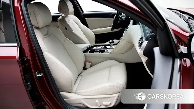 Genesis The New G70 2024 Красный из Кореи, фото 2