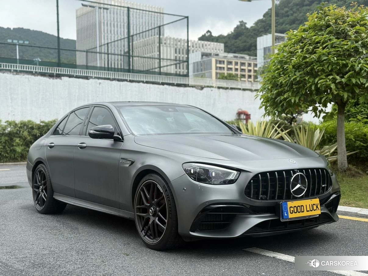 Mercedes-Benz E-class AMG 2021 Темно-серый из Китая, фото 2