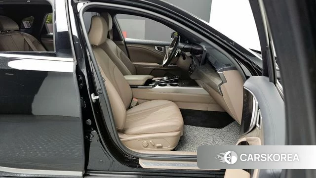 Kia K8 2022 Черный из Кореи, фото 2