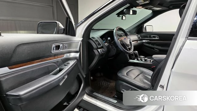 Ford Explorer 2018 Белый из Кореи, фото 2